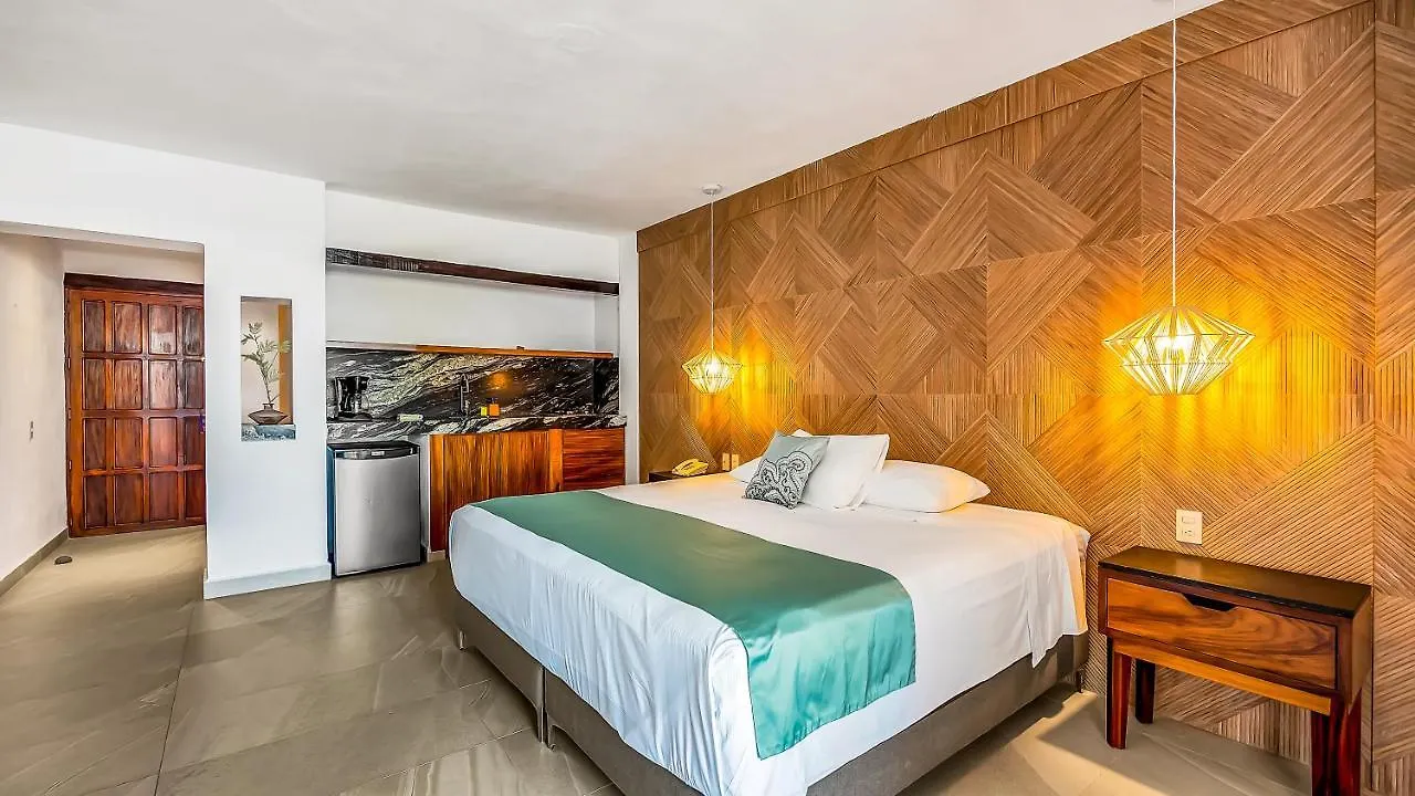 Marboka Hotel & Suites Puerto Vallarta